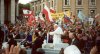 Le Pape Jean-Paul II devant la basilique de St Pierre et Paul
