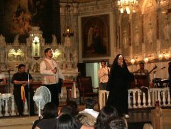 Un groupe latino-am�ricain pr�sente la fondation de Montr�al